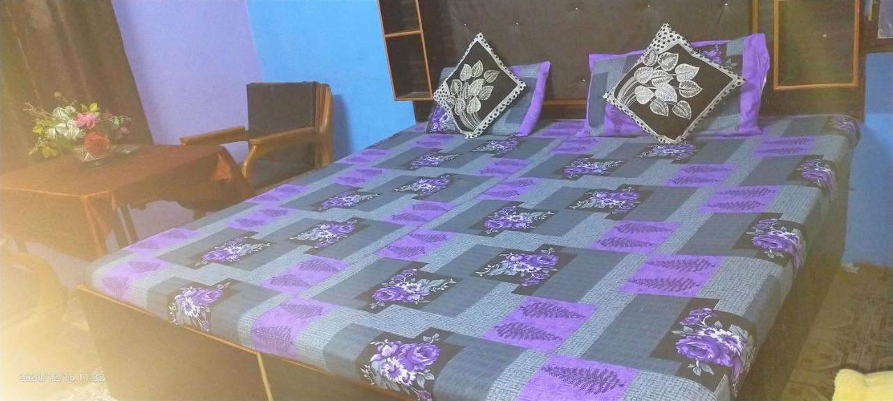 Maa Vaishno Guest House Varanasi Exterior foto