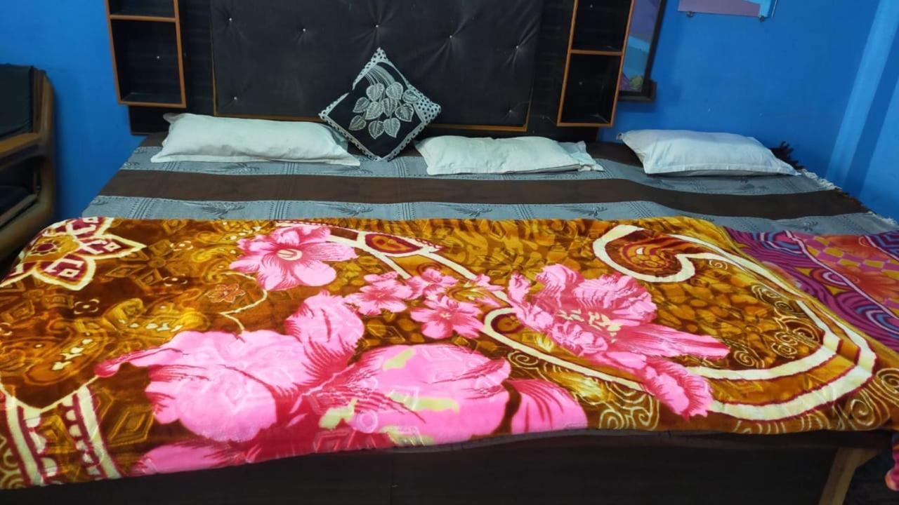 Maa Vaishno Guest House Varanasi Exterior foto