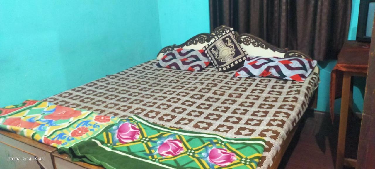 Maa Vaishno Guest House Varanasi Exterior foto