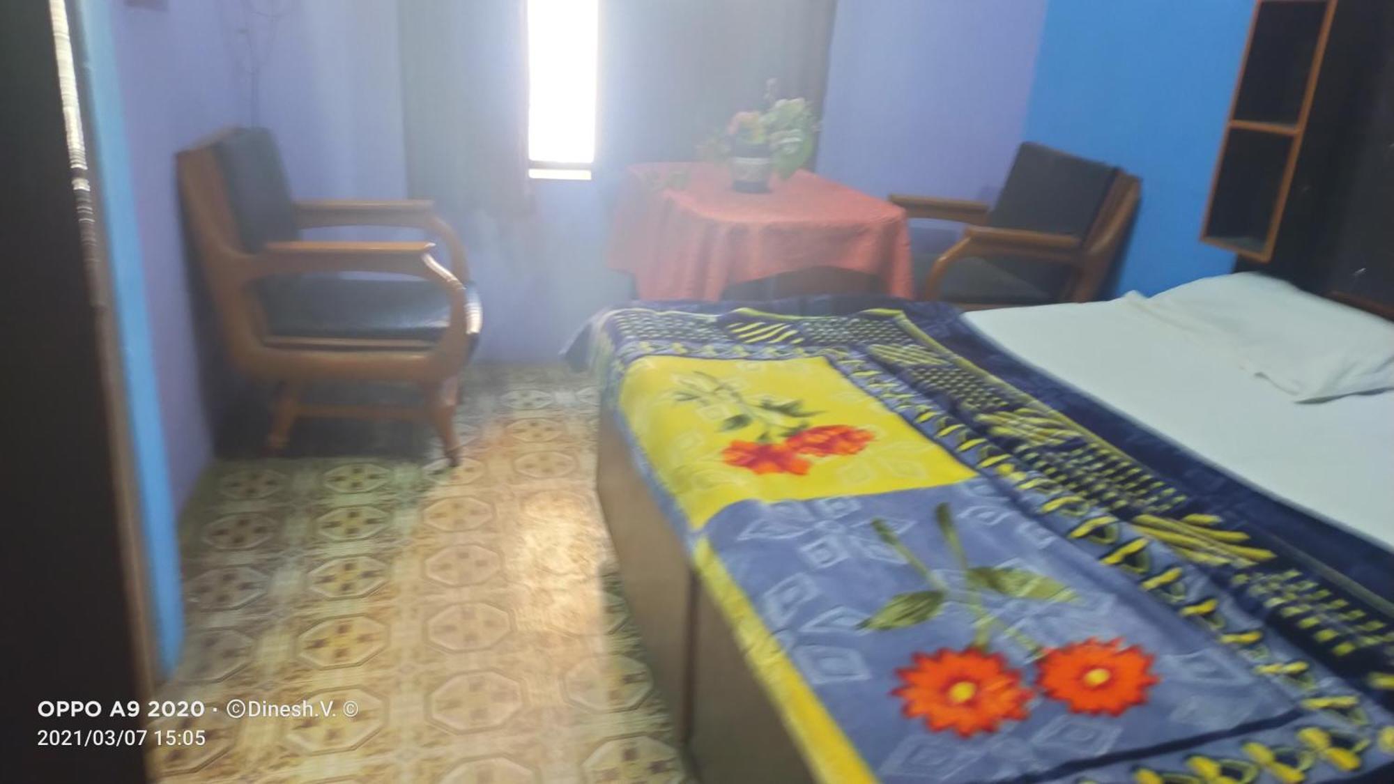 Maa Vaishno Guest House Varanasi Exterior foto