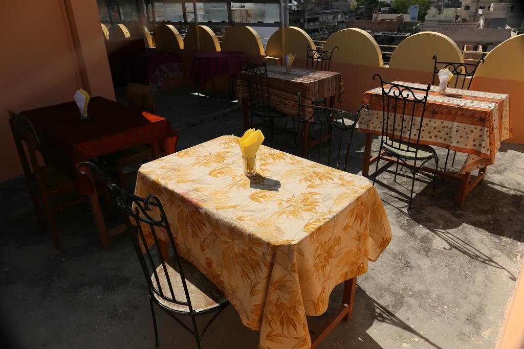 Maa Vaishno Guest House Varanasi Exterior foto