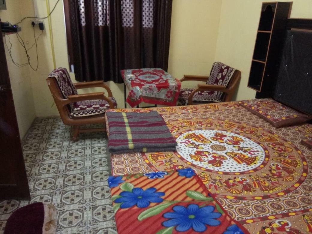 Maa Vaishno Guest House Varanasi Exterior foto